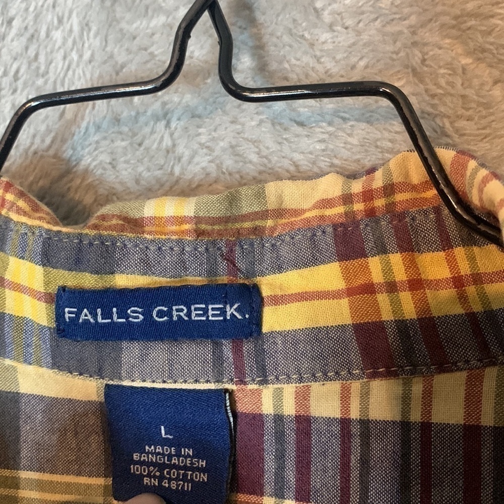 Falls Creek Men’s Button-Up Shirt - Picture 2 of 5